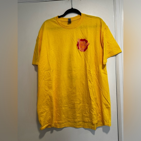 NWOT Crocs Men’s XL Graphic Skateboard Bright Yellow Tee. Surf. Heavy Cotton. - Picture 2 of 8